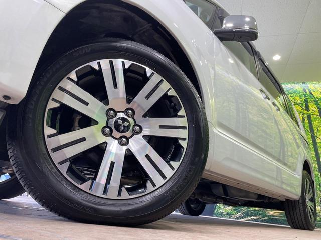 デリカＤ：５ Ｐ　１年保証付　４ＷＤ　ディーゼル（軽油）　純正ＳＤナビ　全周囲カメラ　衝突被害軽減システム　レーダークルーズ　禁煙車　パワーシート　ドラレコ　スマートキー　ＬＥＤヘッド　ＥＴＣ　純正１８インチアルミ（14枚目）