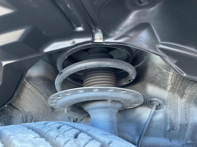 デリカＤ：５ Ｐ　１年保証付　４ＷＤ　ディーゼル（軽油）　純正ＳＤナビ　全周囲カメラ　衝突被害軽減システム　レーダークルーズ　禁煙車　パワーシート　ドラレコ　スマートキー　ＬＥＤヘッド　ＥＴＣ　純正１８インチアルミ（20枚目）