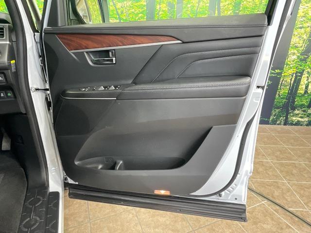 デリカＤ：５ Ｐ　１年保証付　４ＷＤ　ディーゼル（軽油）　純正ＳＤナビ　全周囲カメラ　衝突被害軽減システム　レーダークルーズ　禁煙車　パワーシート　ドラレコ　スマートキー　ＬＥＤヘッド　ＥＴＣ　純正１８インチアルミ（35枚目）