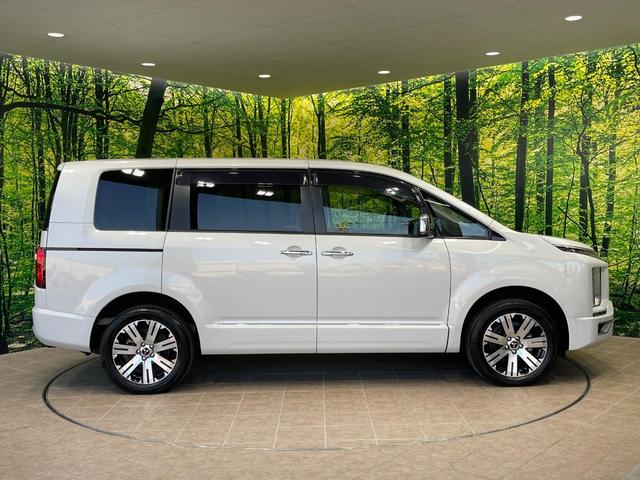 デリカＤ：５ Ｐ　１年保証付　４ＷＤ　ディーゼル（軽油）　純正ＳＤナビ　全周囲カメラ　衝突被害軽減システム　レーダークルーズ　禁煙車　パワーシート　ドラレコ　スマートキー　ＬＥＤヘッド　ＥＴＣ　純正１８インチアルミ（42枚目）