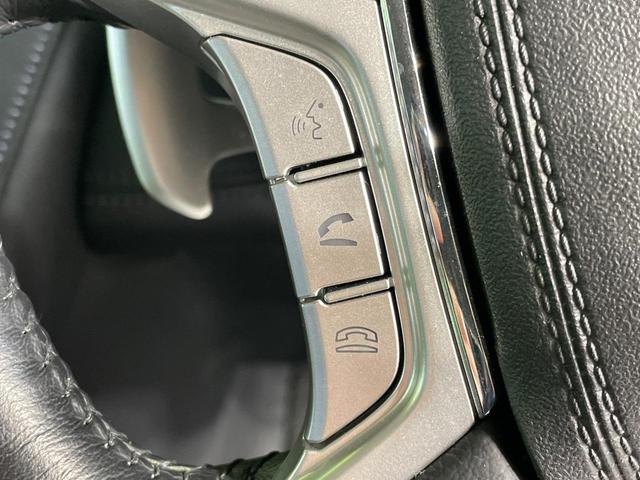 デリカＤ：５ Ｐ　１年保証付　４ＷＤ　ディーゼル（軽油）　純正ＳＤナビ　全周囲カメラ　衝突被害軽減システム　レーダークルーズ　禁煙車　パワーシート　ドラレコ　スマートキー　ＬＥＤヘッド　ＥＴＣ　純正１８インチアルミ（66枚目）