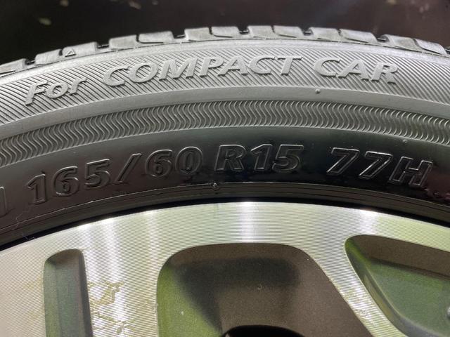 ハスラー X 1年保証付 禁煙車 衝突軽減装置 ビルトインETC CD再生 HIDヘッドライト オートライト 純正15インチアルミホイール シートヒーター アイドリングストップ スマートキー プライバシーガラス(37枚目)