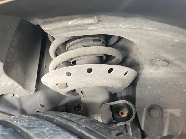 下回りの劣化予防の為の防錆加工の施工も承っております。降雪地域はもちろん、沿岸部にお住いの方や、趣味でマリン・ウィンタースポーツをされる方に大変好評いただいております。