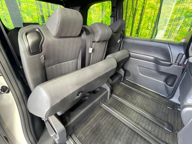 ノア S-G 1年保証付 両側電動ドア 純正10.5インチナビ 全周囲カメラ 衝突被害軽減システム レーダークルーズ 禁煙車 コーナーセンサー LEDヘッド ETC2.0 オートハイビーム パークアシスト(36枚目)