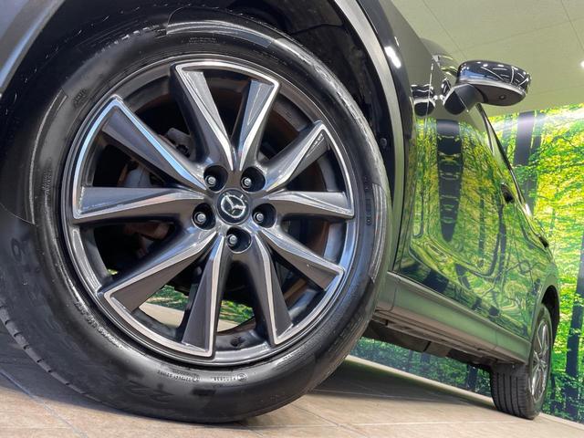 【純正１９インチアルミホイール】外観にマッチした純正アルミホイールを装着しております。各種社外アルミホイールや、スタッドレスタイヤも取扱いしております。是非ご相談ください♪