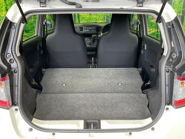 普段のお買い物や通勤、送迎等に十分な荷室スペースを確保しております。セカンドシートを倒すと、大きな荷物の積載も可能です♪