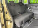 後部座席も気になるようなキズ・汚れやへたり等、大きなダメージはなく、良好な状態です。