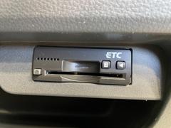 【ＥＴＣ】高速道路の料金所をストレスなく通過！話題のスポットやサービスエリアに多い「スマートIntercooler」利用時は必須のアイテムです。当店でセットアップを実施、ご納車当日からすぐにご利用いただけます！ 6