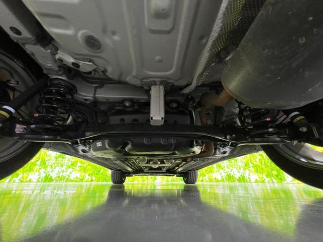 お車に合わせて無料保証以外にも、保証範囲、期間、距離を拡充させた有料保証もご用意しております！中古車の購入が初めてで不安・・・というお客様もご安心ください！