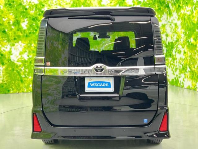 ヴォクシー ZSキラメキ3 新品タイヤ/保証書/純正 9インチ SDナビ/衝突安全装置/両側電動スライドドア/車線逸脱防止支援システム/シート 合皮/Bluetooth接続/ETC/EBD付ABS/横滑り防止装置 バックカメラ(44枚目)