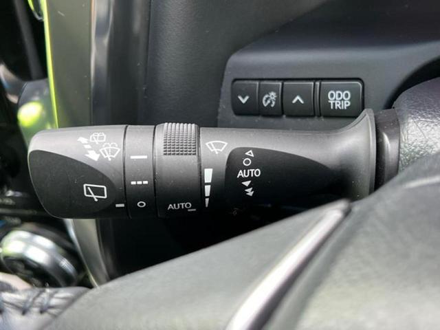 ヴェルファイア ４ＷＤ　Ｚ　Ｇエディション　新品タイヤ／ＪＢＬ／保証書／純正　１０インチ　ＳＤナビ／両側電動スライドドア／シート　合皮／電動バックドア／ヘッドランプ　ＬＥＤ／ＥＴＣ／ＥＢＤ付ＡＢＳ／横滑り防止装置／アイドリングストップ　４ＷＤ（18枚目）