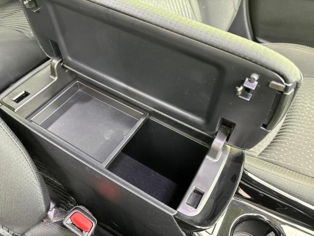 プリウス Ｓセーフティプラス　新品タイヤ／モデリスタエアロ／保証書／社外　９インチ　ＳＤナビ／衝突安全装置／車線逸脱防止支援システム／パーキングアシスト　自動操舵／ヘッドランプ　ＬＥＤ／ＥＴＣ／ＥＢＤ付ＡＢＳ　衝突被害軽減システム（36枚目）