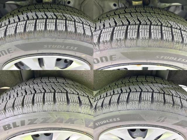 フィット 4WD eHEVベーシック 新品タイヤ/衝突安全装置/車線逸脱防止支援システム/ヘッドランプ LED/EBD付ABS/横滑り防止装置/アイドリングストップ/クルーズコントロール/エアバッグ 運転席/エアバッグ 助手席 4WD(50枚目)