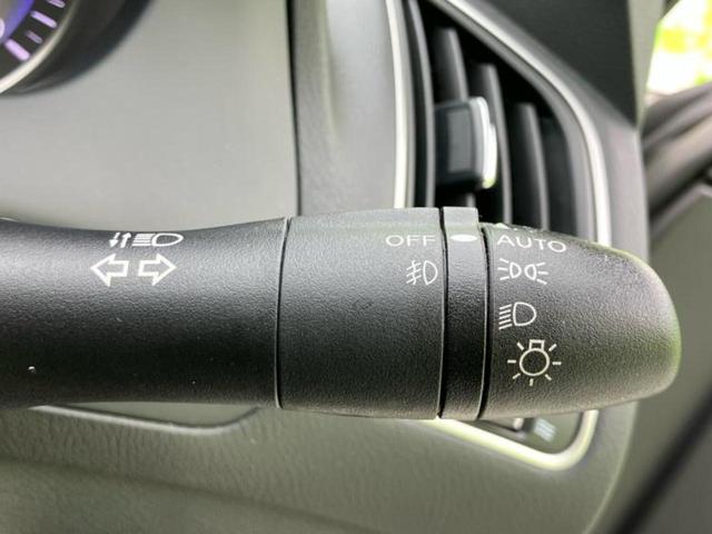 スカイライン 200GT-tタイプP 保証書/純正 HDDナビ/衝突安全装置/シートヒーター 前席/車線逸脱防止支援システム/ヘッドランプ HID/Bluetooth接続/ETC/EBD付ABS/横滑り防止装置/アイドリングストップ(29枚目)