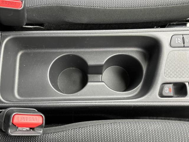 ヤリスクロス ハイブリッドG 保証書/ディスプレイオーディオ+ナビ/衝突安全装置/パノラミックビューモニター/車線逸脱防止支援システム/ドライブレコーダー 社外/ヘッドランプ LED/HDMI接続/ETC 衝突被害軽減システム(41枚目)