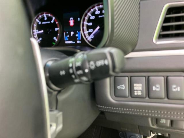 デリカD:5 4WD P 純正 10インチ メモリーナビ/衝突安全装置/両側電動スライドドア/シートヒーター/車線逸脱防止支援システム/電動バックドア/ヘッドランプ LED/Bluetooth接続/ETC/EBD付ABS(17枚目)