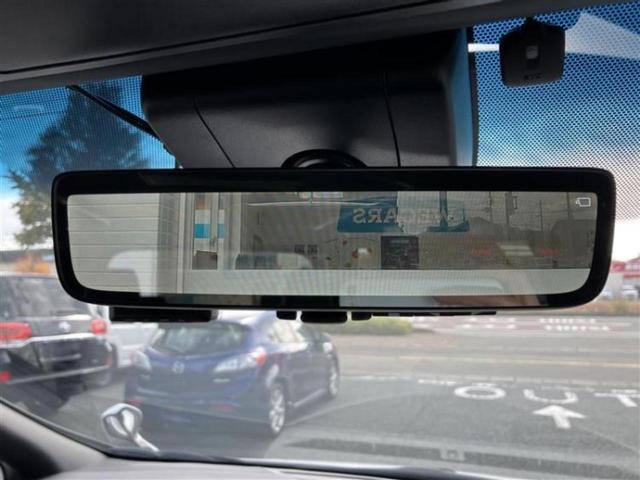 車選びにはお悩みがつきものです!具体的な購入までは検討していないけど車は気になるというお客様も大歓迎です!是非中古車購入の第一歩のお手伝いをさせてください!