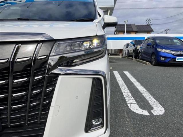 お車に合わせて無料保証以外にも、保証範囲、期間、距離を拡充させた有料保証もご用意しております!中古車の購入が初めてで不安・・・というお客様もご安心ください!