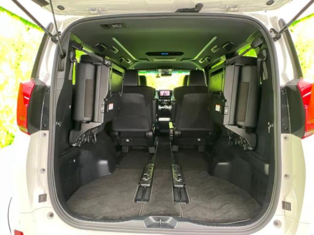 アルファード 4WD Sタイプゴールド 新品タイヤ/保証書/ディスプレイオーディオ+ナビ9インチ/フリップダウンモニター 純正 12.1インチ/デジタルインナーミラー/衝突安全装置/両側電動スライドドア/車線逸脱防止支援システム 4WD(21枚目)