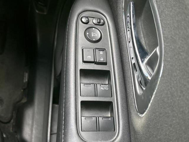 国産車から輸入車まで多様なお客様のニーズのお応えできるように、全国規模で豊富な在庫展開!車のことならWECARSへ!