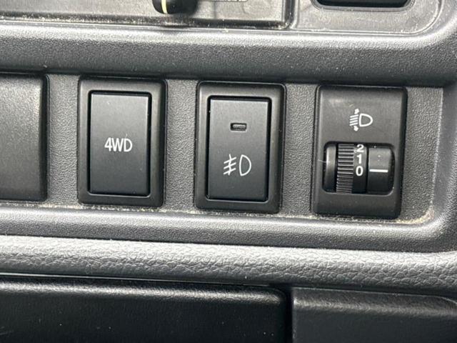 キャリイトラック 4WD KX 新品タイヤ/エアバッグ 運転席/パワーウインドウ/キーレスエントリー/パワーステアリング/マニュアルエアコン/パワードアロック/CD 4WD(18枚目)