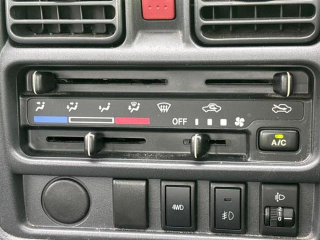 キャリイトラック 4WD KX 新品タイヤ/エアバッグ 運転席/パワーウインドウ/キーレスエントリー/パワーステアリング/マニュアルエアコン/パワードアロック/CD 4WD(19枚目)