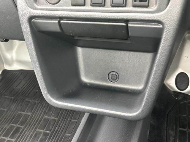 キャリイトラック 4WD KX 新品タイヤ/エアバッグ 運転席/パワーウインドウ/キーレスエントリー/パワーステアリング/マニュアルエアコン/パワードアロック/CD 4WD(31枚目)