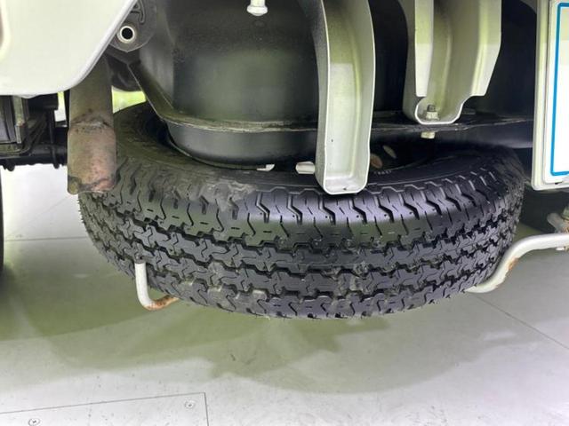 キャリイトラック 4WD KX 新品タイヤ/エアバッグ 運転席/パワーウインドウ/キーレスエントリー/パワーステアリング/マニュアルエアコン/パワードアロック/CD 4WD(40枚目)