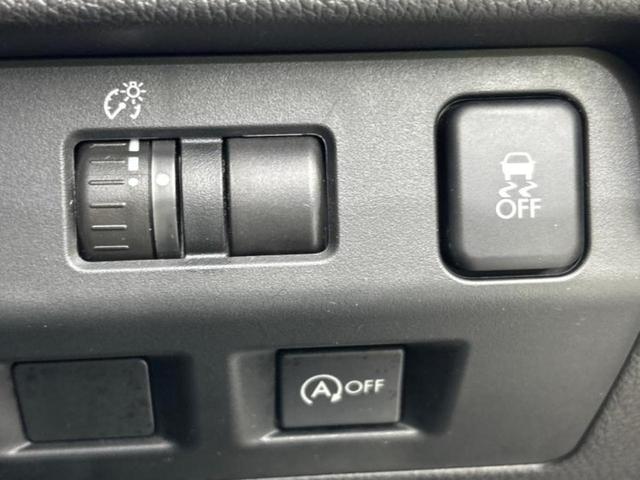 インプレッサスポーツ 4WD2.0i-Sアイサイト 保証書/社外 SDナビ/衝突安全装置/車線逸脱防止支援システム/ヘッドランプ HID/ETC/EBD付ABS/横滑り防止装置/アイドリングストップ/フルセグTV/エアバッグ 運転席 4WD 記録簿(28枚目)