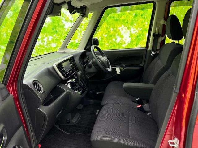 デイズルークス 4WDハイウェイスターX 新品タイヤ/保証書/純正 SDナビ/電動スライドドア/シートヒーター 運転席/ヘッドランプ LED/ETC/EBD付ABS/アイドリングストップ/フロントモニター/サイドモニター/バックモニター(6枚目)