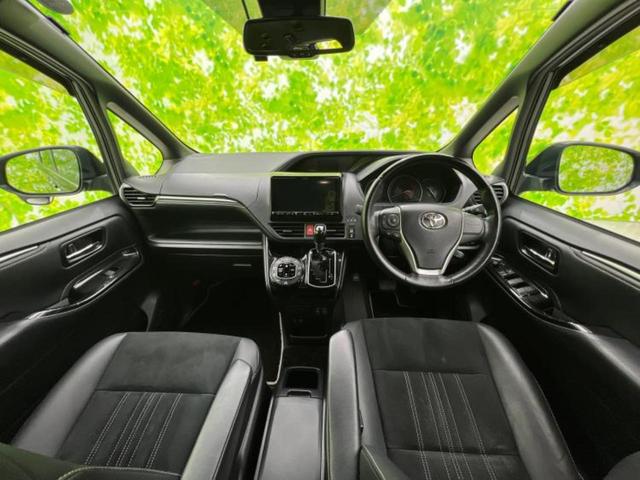 エスクァイア 4WD Giプレミアムパッケージブラックテーラード 保証書/社外 9インチ SDナビ/フリップダウンモニター 社外 10.1インチ/衝突安全装置/両側電動スライドドア/シートヒーター 前席/車線逸脱防止支援システム/シート ハーフレザー 後席モニター(14枚目)