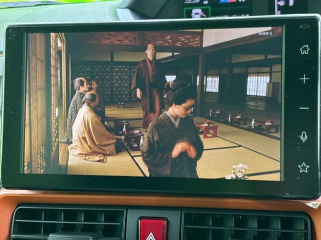 タント 4WDファンクロスターボ 保証書/ディスプレイオーディオ9インチ/衝突安全装置/両側電動スライドドア/シートヒーター/パーキングアシスト バックガイド/登録済未使用車/ヘッドランプ LED/USBジャック 衝突被害軽減システム(13枚目)