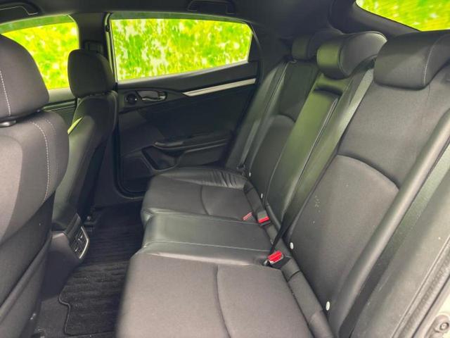 シビック ヒョウジュン 新品タイヤ/保証書/ディスプレイオーディオ/ホンダセンシング/シートヒーター/車線逸脱防止支援システム/ヘッドランプ LED/ETC/EBD付ABS/横滑り防止装置/アイドリングストップ/DVD(7枚目)