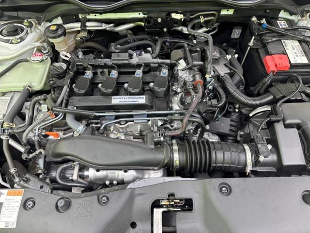 シビック ヒョウジュン 新品タイヤ/保証書/ディスプレイオーディオ/ホンダセンシング/シートヒーター/車線逸脱防止支援システム/ヘッドランプ LED/ETC/EBD付ABS/横滑り防止装置/アイドリングストップ/DVD(44枚目)