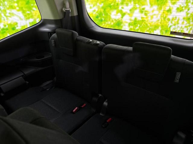 ノア ハイブリッドG 保証書/ディスプレイオーディオ+ナビ10インチ/衝突安全装置/両側電動スライドドア/車線逸脱防止支援システム/ヘッドランプ LED/USBジャック/ETC2.0/EBD付ABS 衝突被害軽減システム(19枚目)