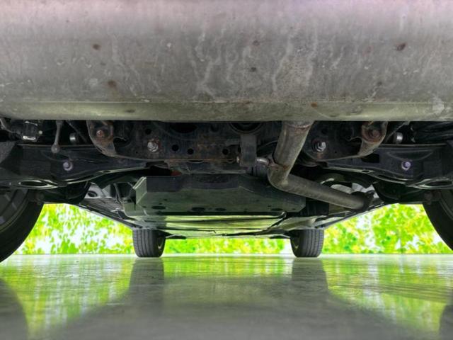 ハリアーハイブリッド ４ＷＤ　Ｚレザーパッケージ　新品タイヤ／ＪＢＬ／保証書／純正　ＳＤナビ／デジタルインナーミラー／衝突安全装置／シートヒーター／パノラミックビューモニター／車線逸脱防止支援システム／シート　フルレザー　革シート　全周囲カメラ（47枚目）