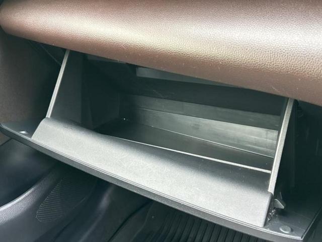 ヤリスクロス ４ＷＤハイブリッドＺ　保証書／ディスプレイオーディオ＋ナビ／衝突安全装置／シートヒーター／車線逸脱防止支援システム／シート　ハーフレザー／ヘッドランプ　ＬＥＤ／ＵＳＢジャック／ＥＴＣ２．０／ＥＢＤ付ＡＢＳ　バックカメラ（38枚目）