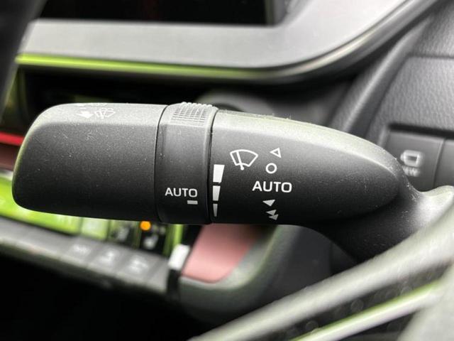 お車に合わせて無料保証以外にも、保証範囲、期間、距離を拡充させた有料保証もご用意しております！中古車の購入が初めてで不安・・・というお客様もご安心ください！