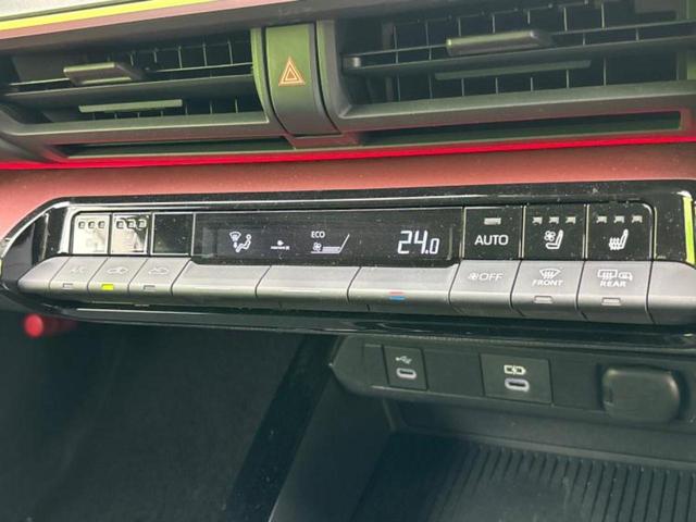 ＷＥＣＡＲＳではほぼ毎日新しい在庫車両を入荷しております！お客様のこだわりを叶える１台がきっとＷＥＣＡＲＳにあるはずです！