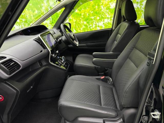 セレナ eパワーハイウェイスターV 保証書/純正 10インチ SDナビ/インテリジェントルームミラー/衝突安全装置/両側電動スライドドア/シートヒーター 前席/車線逸脱防止支援システム/プロパイロット/ドライブレコーダー 純正 ドラレコ(7枚目)