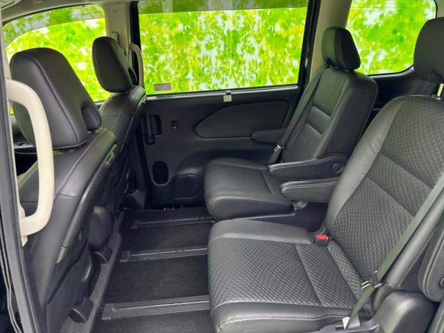 セレナ eパワーハイウェイスターV 保証書/純正 10インチ SDナビ/インテリジェントルームミラー/衝突安全装置/両側電動スライドドア/シートヒーター 前席/車線逸脱防止支援システム/プロパイロット/ドライブレコーダー 純正 ドラレコ(8枚目)