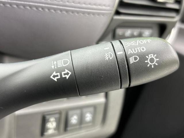 セレナ eパワーハイウェイスターV 保証書/純正 10インチ SDナビ/インテリジェントルームミラー/衝突安全装置/両側電動スライドドア/シートヒーター 前席/車線逸脱防止支援システム/プロパイロット/ドライブレコーダー 純正 ドラレコ(17枚目)