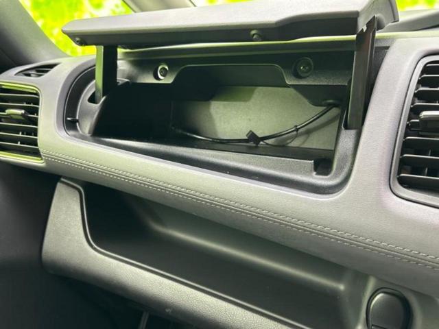 セレナ eパワーハイウェイスターV 保証書/純正 10インチ SDナビ/インテリジェントルームミラー/衝突安全装置/両側電動スライドドア/シートヒーター 前席/車線逸脱防止支援システム/プロパイロット/ドライブレコーダー 純正 ドラレコ(42枚目)