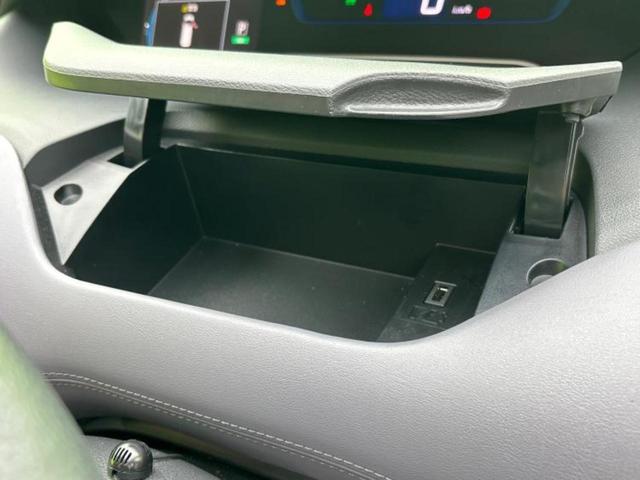 セレナ eパワーハイウェイスターV 保証書/純正 10インチ SDナビ/インテリジェントルームミラー/衝突安全装置/両側電動スライドドア/シートヒーター 前席/車線逸脱防止支援システム/プロパイロット/ドライブレコーダー 純正 ドラレコ(44枚目)