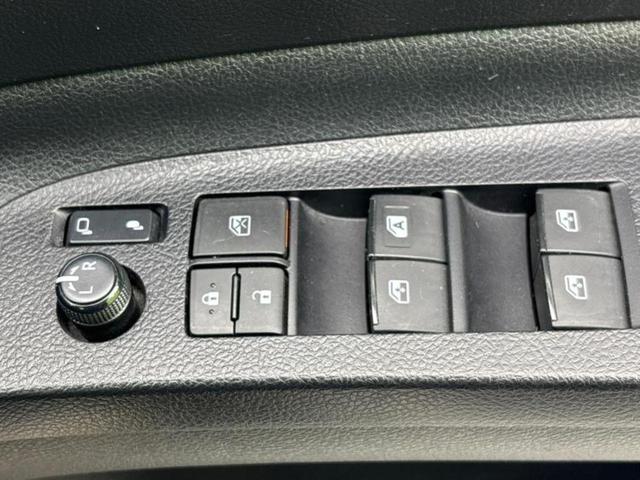 シエンタ ４ＷＤ　Ｇ　保証書／社外　ＳＤナビ／衝突安全装置／両側電動スライドドア／ヘッドランプ　ＬＥＤ／ＥＴＣ／ＥＢＤ付ＡＢＳ／横滑り防止装置／バックモニター／ワンセグＴＶ／エアバッグ　運転席／エアバッグ　助手席　４ＷＤ（29枚目）