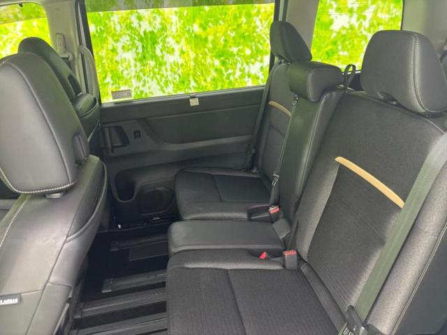 セレナ ｅパワーハイウェイスターＶ　保証書／純正　ＳＤナビ／フリップダウンモニター　純正　１１インチ／インテリジェントルームミラー／衝突安全装置／両側電動スライドドア／車線逸脱防止支援システム／プロパイロット　衝突被害軽減システム（8枚目）