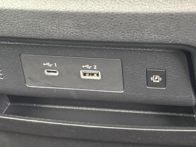 セレナ ｅパワーハイウェイスターＶ　保証書／純正　ＳＤナビ／フリップダウンモニター　純正　１１インチ／インテリジェントルームミラー／衝突安全装置／両側電動スライドドア／車線逸脱防止支援システム／プロパイロット　衝突被害軽減システム（33枚目）