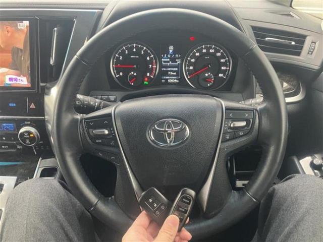 ヴェルファイア ４ＷＤ　Ｚ　純正　１０インチ　ＳＤナビ／フリップダウンモニター　社外　１１．４インチ／両側電動スライドドア／ドライブレコーダー　社外／ヘッドランプ　ＬＥＤ／Ｂｌｕｅｔｏｏｔｈ接続／ＥＴＣ／ＥＢＤ付ＡＢＳ　４ＷＤ（17枚目）