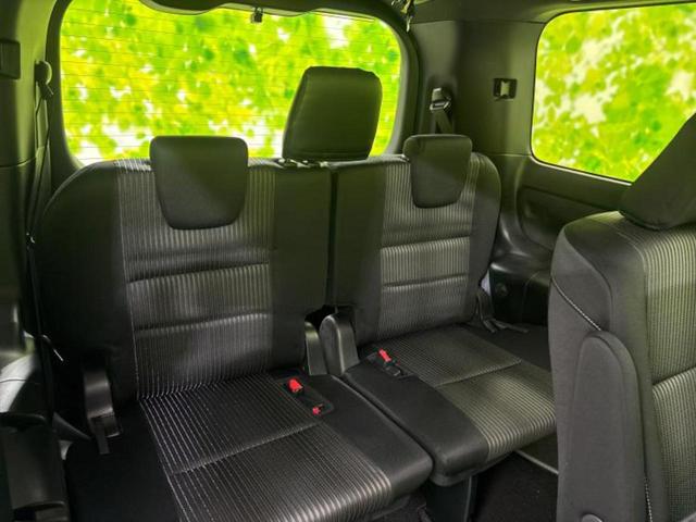 ヴォクシー 4WD ZSキラメキ2 保証書/社外 11インチ SDナビ/フリップダウンモニター/衝突安全装置/両側電動スライドドア/車線逸脱防止支援システム/ヘッドランプ LED/USBジャック/Bluetooth接続/HDMI接続(6枚目)