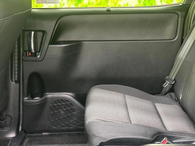 ヴォクシー 4WD ZSキラメキ2 保証書/社外 11インチ SDナビ/フリップダウンモニター/衝突安全装置/両側電動スライドドア/車線逸脱防止支援システム/ヘッドランプ LED/USBジャック/Bluetooth接続/HDMI接続(24枚目)